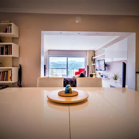 Maximus - Solo 4 Bedroom Sea View Private Semesterbostad